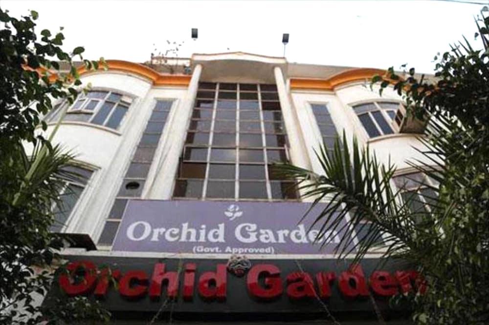 A New Delhi Hotel Orchid Garden Exteriör bild