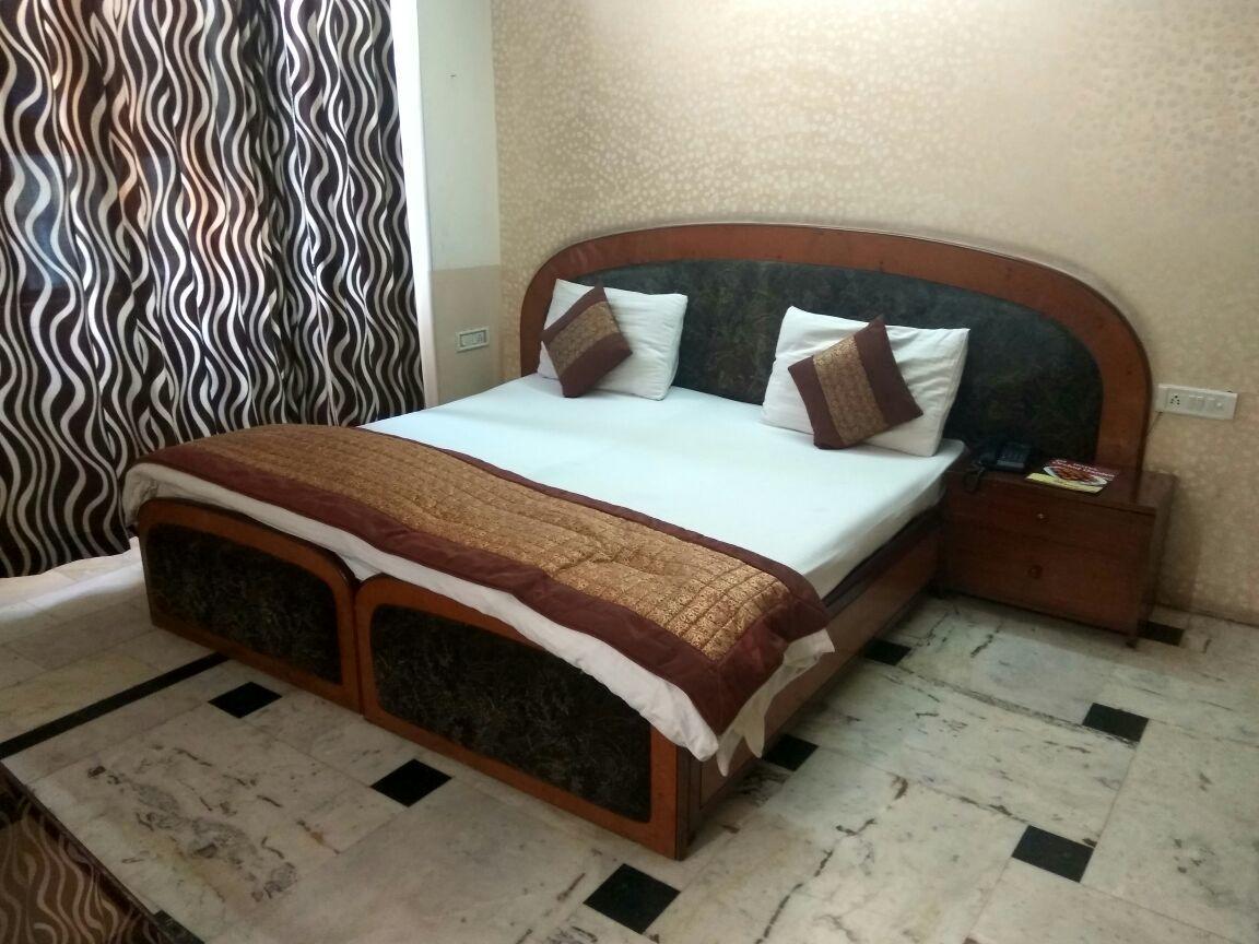 A New Delhi Hotel Orchid Garden Exteriör bild