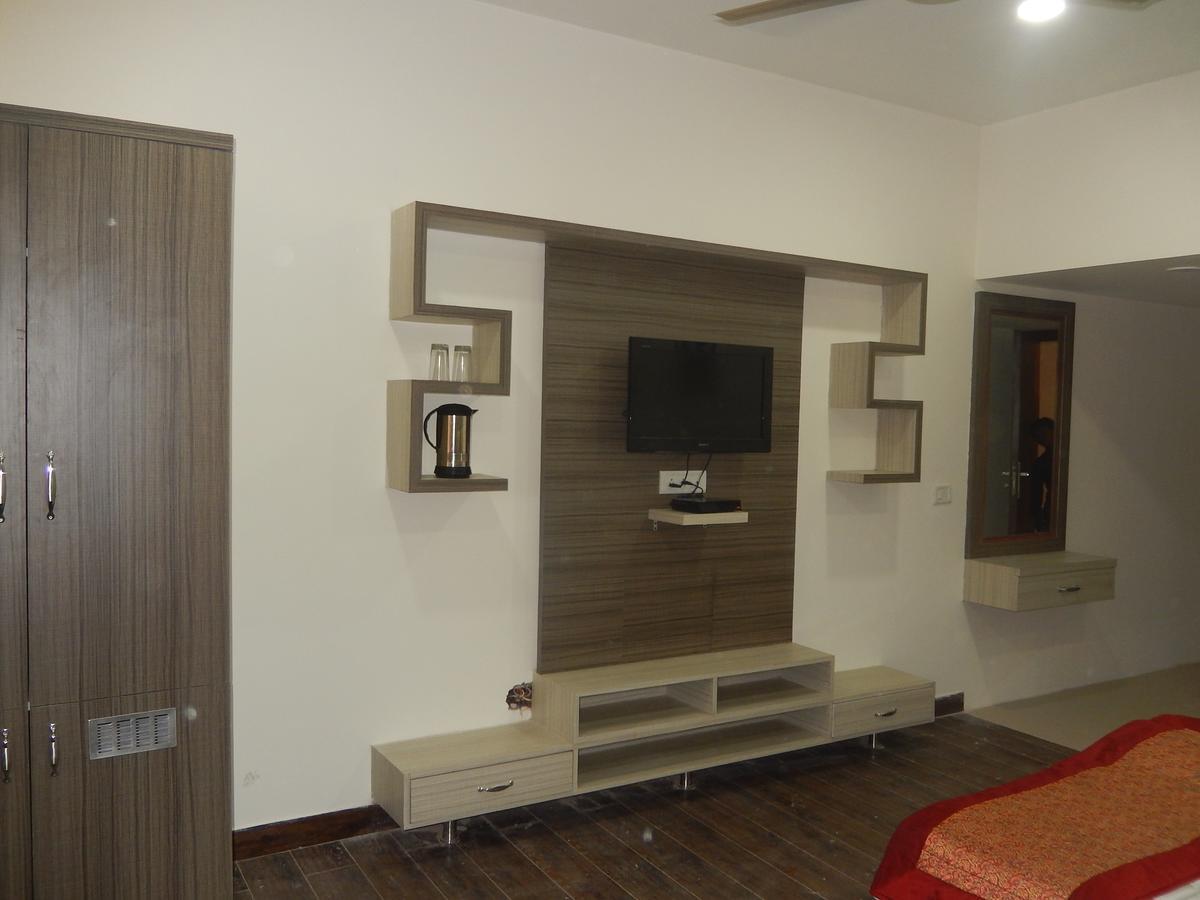 A New Delhi Hotel Orchid Garden Exteriör bild