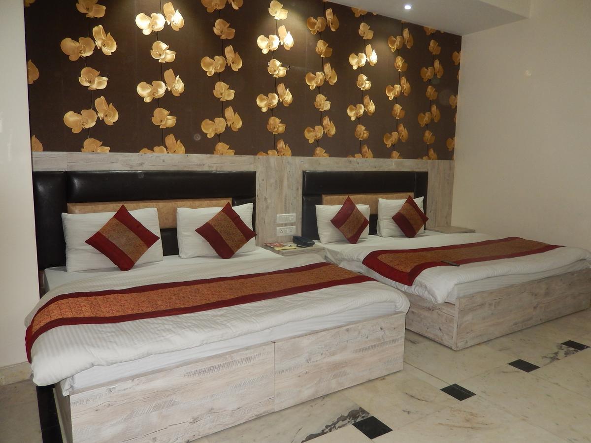 A New Delhi Hotel Orchid Garden Exteriör bild